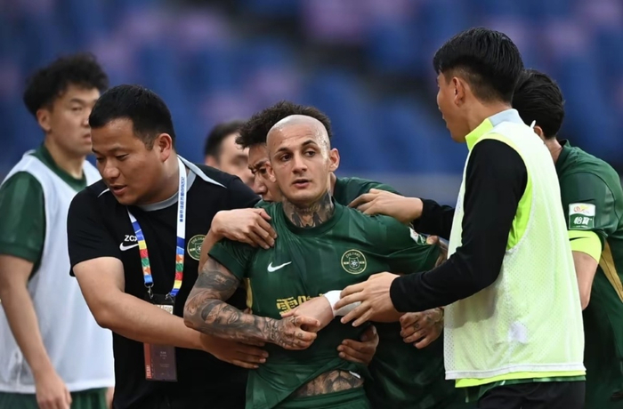 半岛体育注册网址-大事不妙！米特里策红牌模式或遭其他球队复制，名记：我有妙计|浙江队|米特利策|浙江职业足球俱乐部|中超联赛|大连英博_新浪体育_新浪新闻